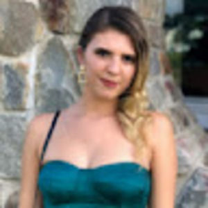 Meet your Posher, Magdalena